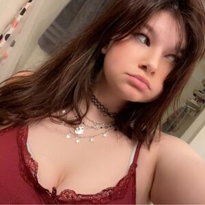 Meet your Posher, Jillian